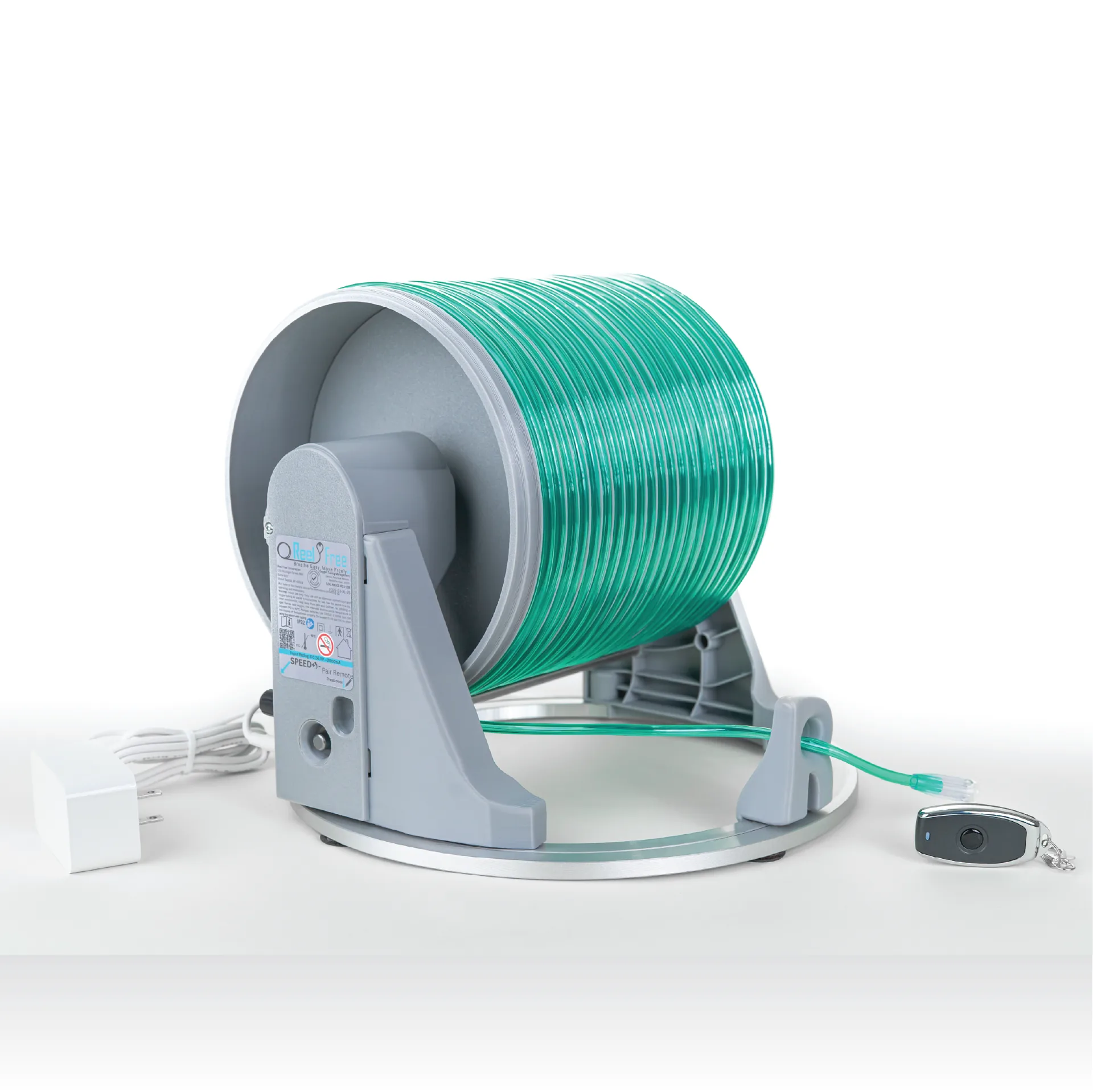 Loose oxygen tubing creating loops on the floor